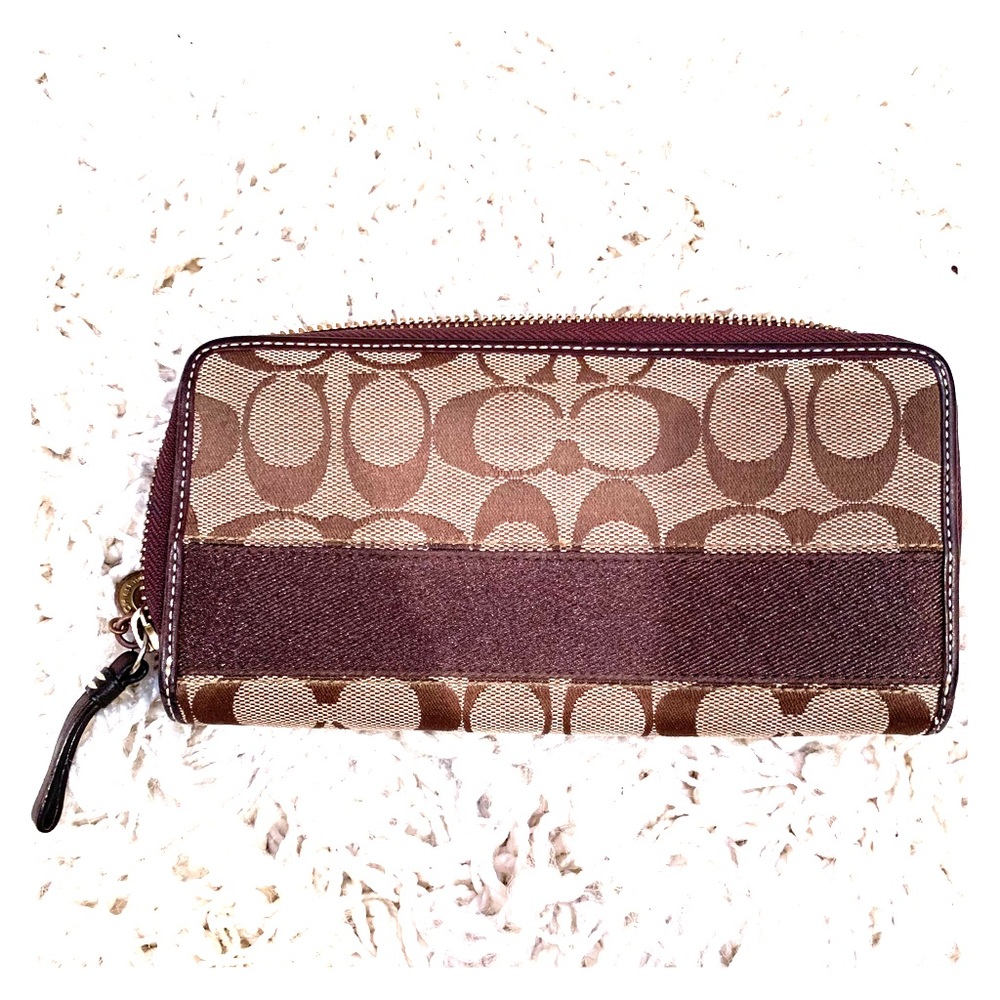 ✨ Will take best offer!✨ Coach Wallet